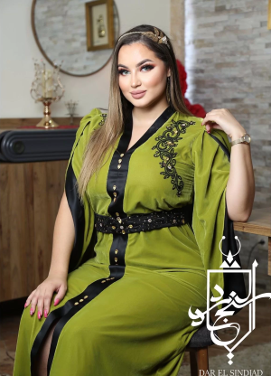 Green Elisabeth Fetla